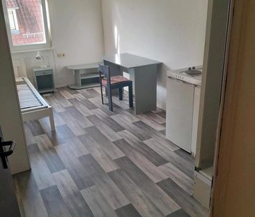 Möbliertes Einzelzimmer keine WG - Photo 1