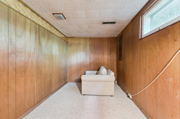 For Lease - 1095 Linbrook Road, Oakville, Ontario - Photo 1