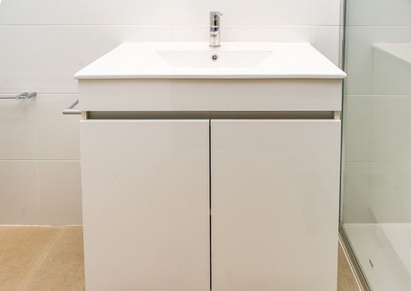 2+1 Bedroom Apartment in Canidelo (Remodeled)