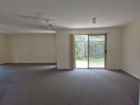 10 Tusmore Place, 4226, Robina Qld - Photo 3