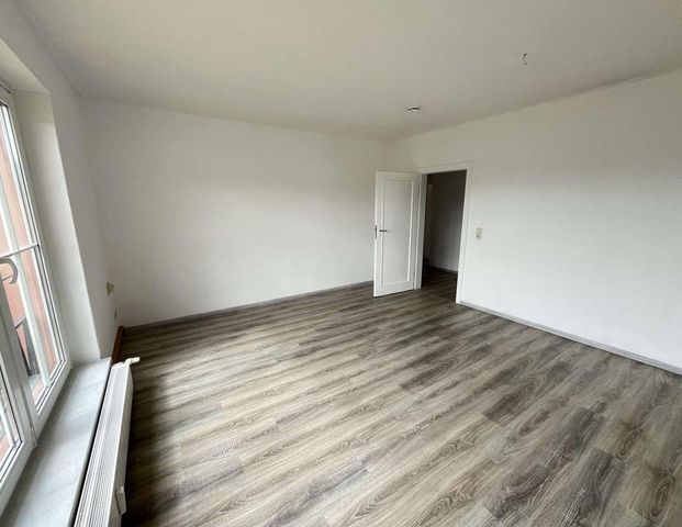 Ruhige, gepflegte Wohnung im Süden von Hainichen - Foto 1