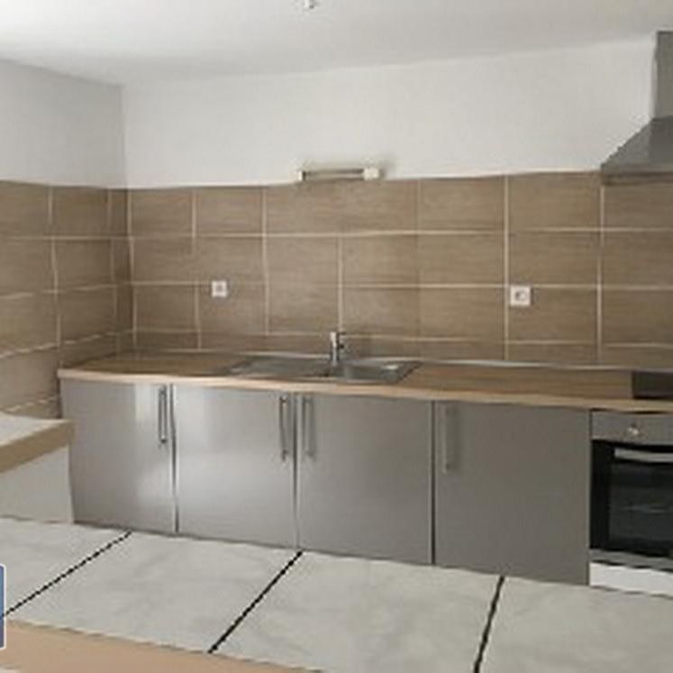 Location Appartement 2 pièces 49m² CARCASSONNE 11000 - Photo 1