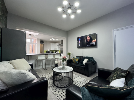 138 Raddlebarn Road - Photo 4