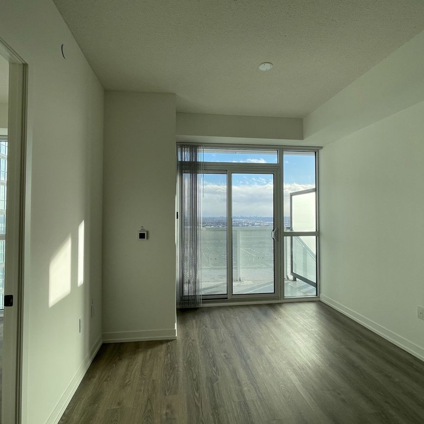 For Lease - 8 Interchange Way Unit# 2910, Vaughan, Ontario - Photo 1