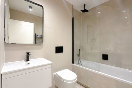 Selby Road, London, SE20 - Photo 3