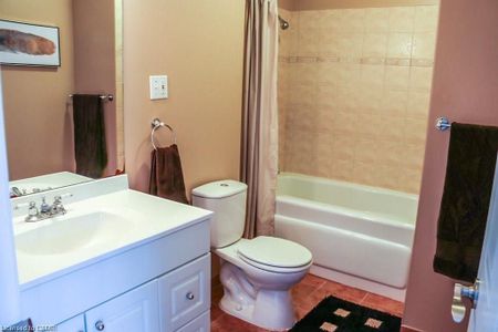 For Lease - 91 Loggers Grove, London East, Ontario - Photo 4