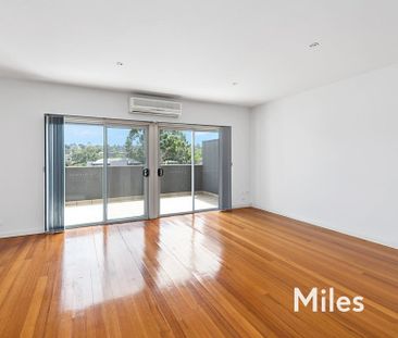 3/8 Station Road, Rosanna - Photo 2