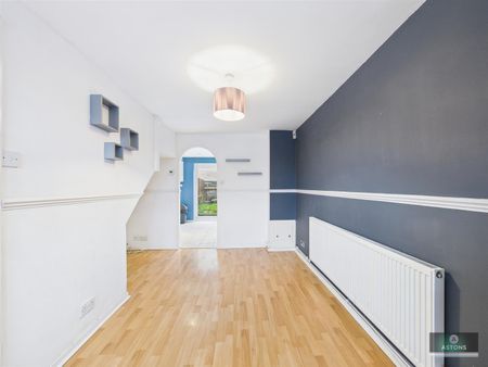 Beechside, Southgate - Photo 2