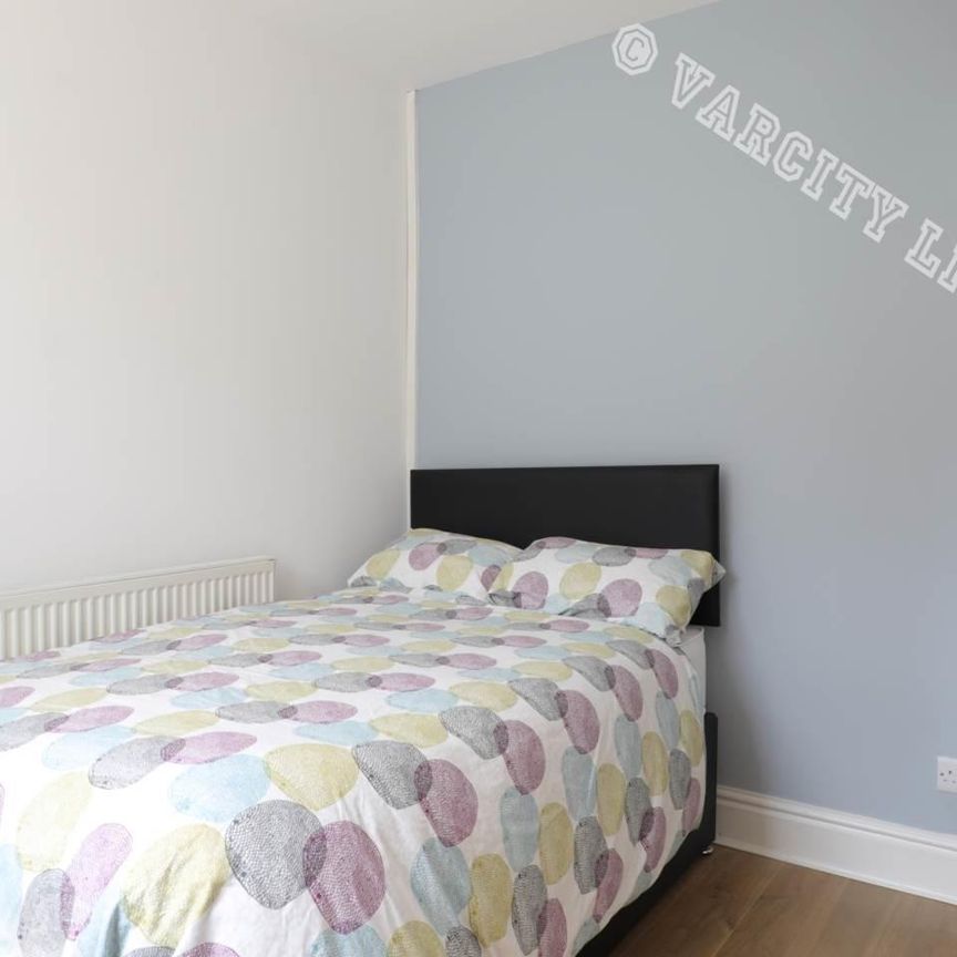 322 Caernarfon Road - Photo 1