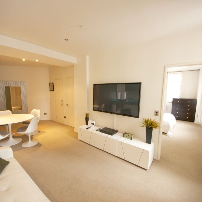 A perfect fully furnished 1 bedroom apartment right in the heart of Wellington’s CBD - Photo 1