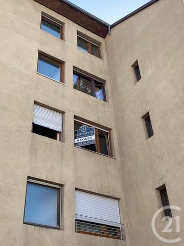 Location Appartement 2 pièces 45m² ST AVOLD 57500 - Photo 4