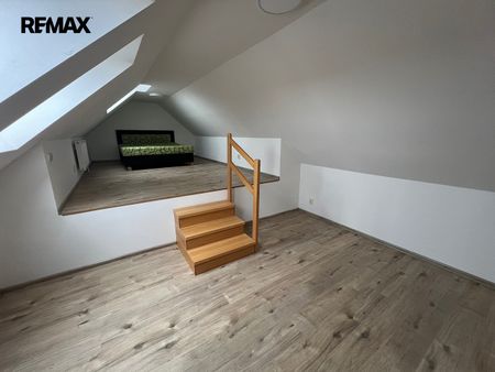 Pronájem bytu 4+kk 129 m² - Fotografie 5