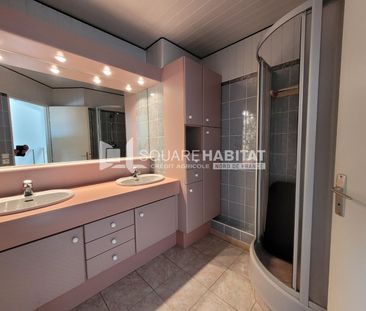 Location Appartement 3 pièces 71m² HALLUIN 59250 - Photo 2