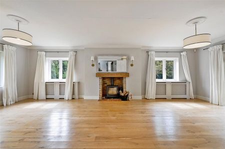 6 bedroom detached house to rent - Photo 5