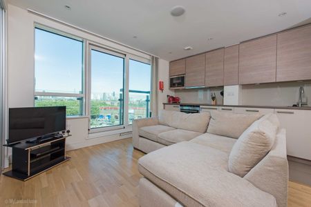St. George Wharf, London, SW8 2FH - Photo 4