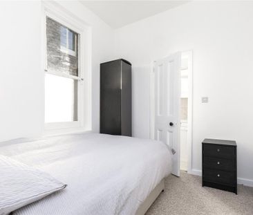 3 bedroom apartment to rent - Photo 5