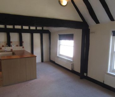 2 bedroom maisonette to rent - Photo 4