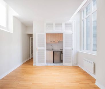 Rental Apartment Paris 8th Europe - Photo 5