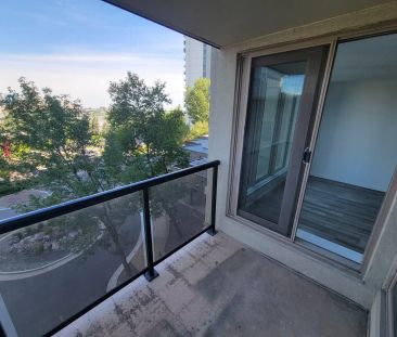 10149 Saskatchewan Drive NW - #401 — Apartment condo - Photo 4