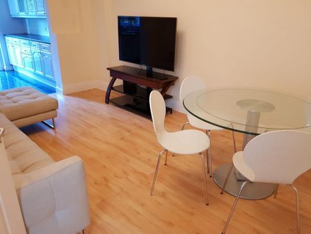 4 bedroom semi-detached house to rent - Photo 2