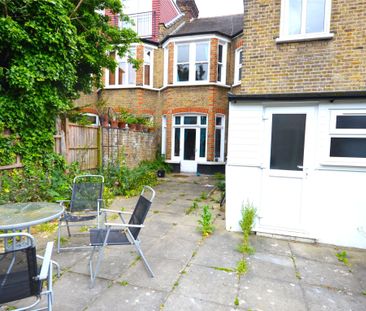 Cricklade Avenue, London, SW2 - Photo 6