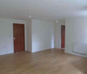 Florey Gardens, Aylesbury, HP20 - Photo 6