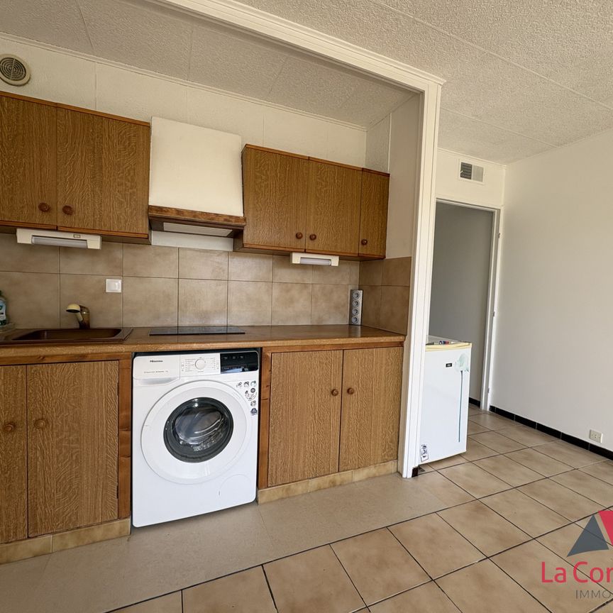 Location Appartement 1 pièce 27m² AUBAGNE 13400 - Photo 1