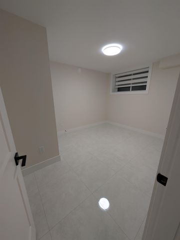 6536 Imperial Street Street, Burnaby, BC V5E1M8 - Photo 5