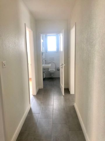 Appartement de 3 pièces situé au 1er étage - Photo 3