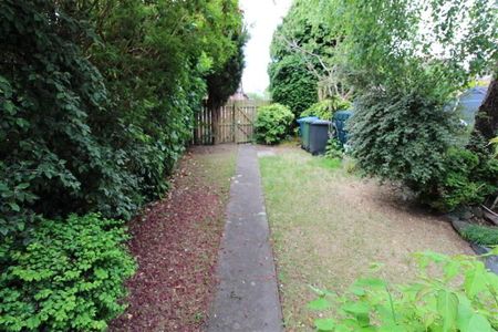 2 Clarehill Cottages, Old Holywood Road, Holywood, BT18 9NL - Photo 5