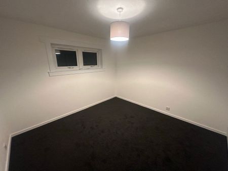 Speckled Wood Court, Dundee - Photo 3