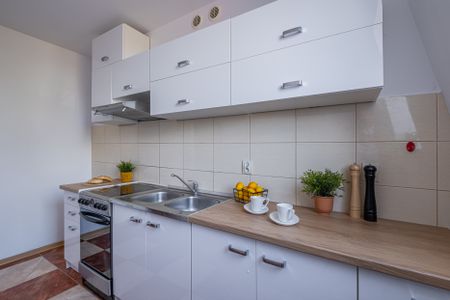 2 pokojowe mieszkanie z balkonem w centrum Wejherowa - Photo 2