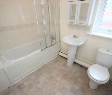 2 bed Flat for let - Photo 1