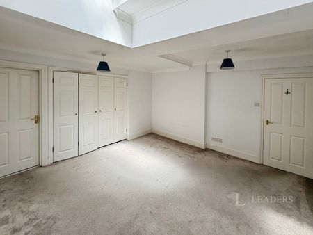2 bedroom apartment to rent Queens Terrace, Southampton, Hampshire, SO14 - Photo 5