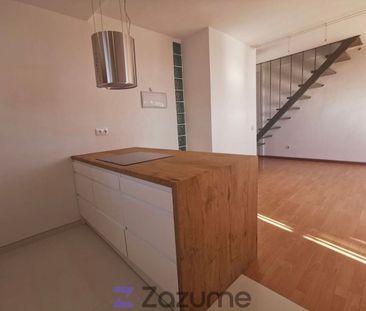 Ático de alquiler en C. de Rosario Romero, Almenara -Ventilla - Photo 1