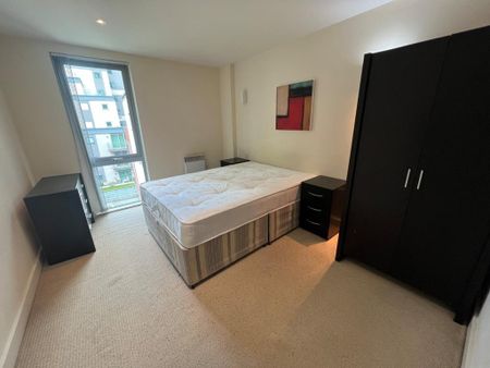 1 bedroom flat to rent - Photo 3