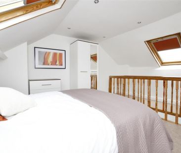 4 bedroom terraced house to rent - Photo 4