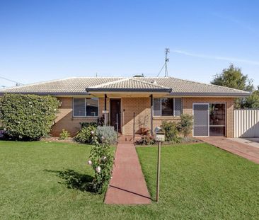 Charming 3-Bedroom Home in Glenvale. - Photo 3