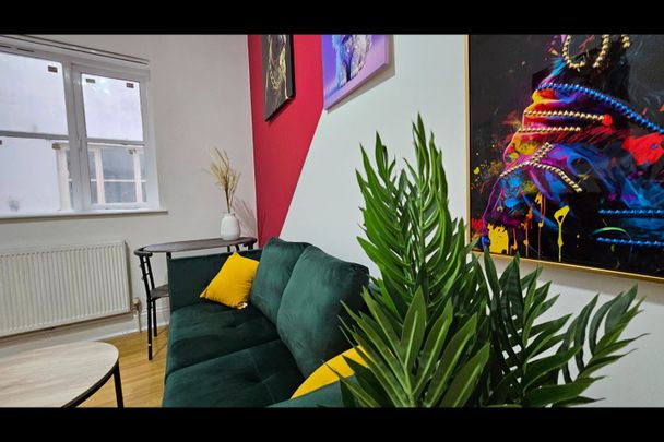 1 Bed Flat, Newhall Street, B3 - Photo 1