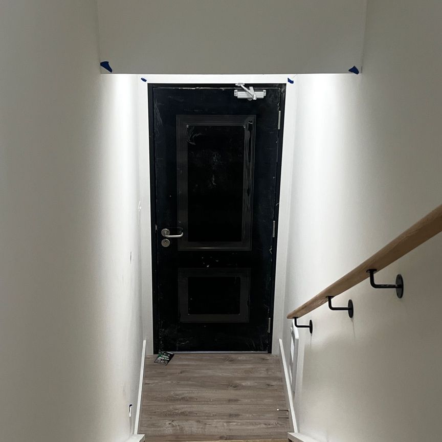 For Lease - 6638 Mcleod Road Unit# 320, Niagara Falls, Ontario - Photo 1
