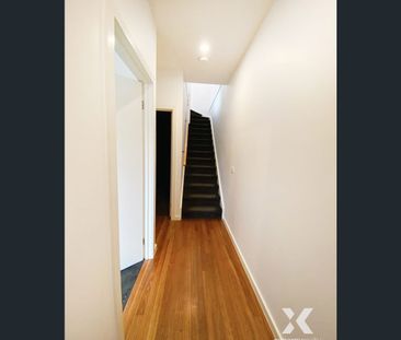 3/181-183 Buckley Street, Essendon, Vic 3040 - Photo 4