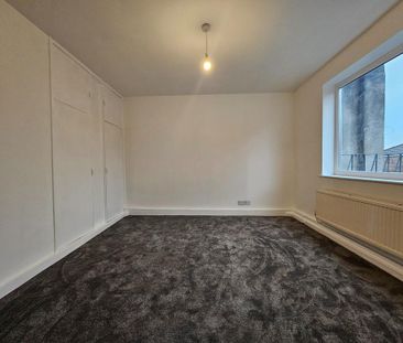 3 bedroom apartment to rent - Photo 5