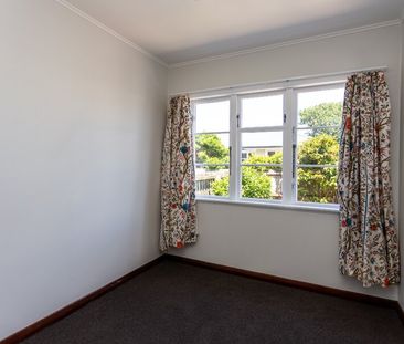 Lovely renovated 2 bedroom home in Riccarton! - Photo 5