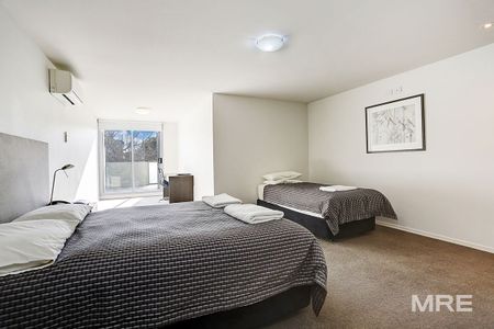 102/1090 Whitehorse Road, Box Hill - Photo 2