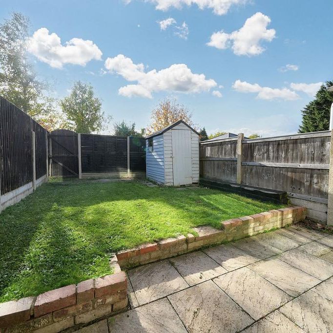 3 bedroom terraced house to rent - Photo 1