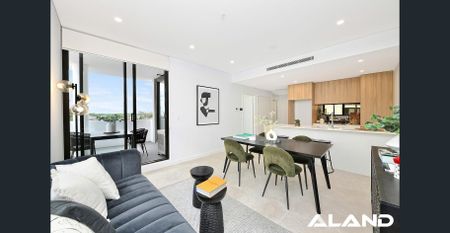 Modern Two-Bedroom Apartment Nestled in the Vibrant Heart of St Marys - Photo 2