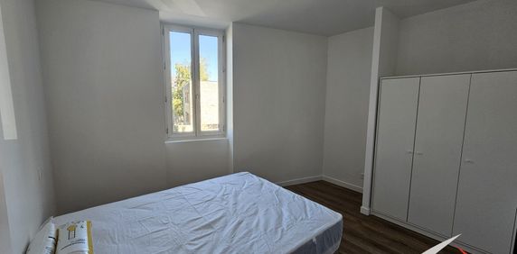 Location Appartement 2 pièces 22m² BRIVE LA GAILLARDE 19100 - Photo 2
