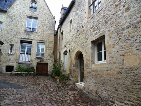 Location Appartement 1 pièce 24m² BAYEUX 14400 - Photo 3