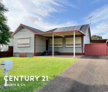 Freshly Painter Three Bedroom Home&excl; - Photo 1