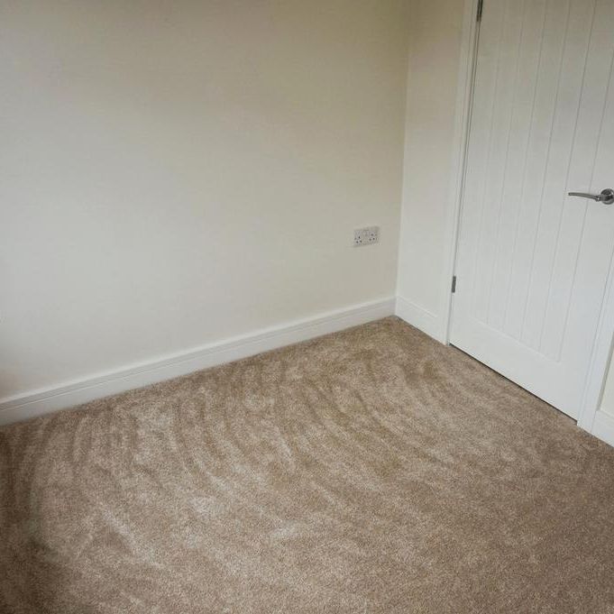 2 bedroom maisonette to rent - Photo 1